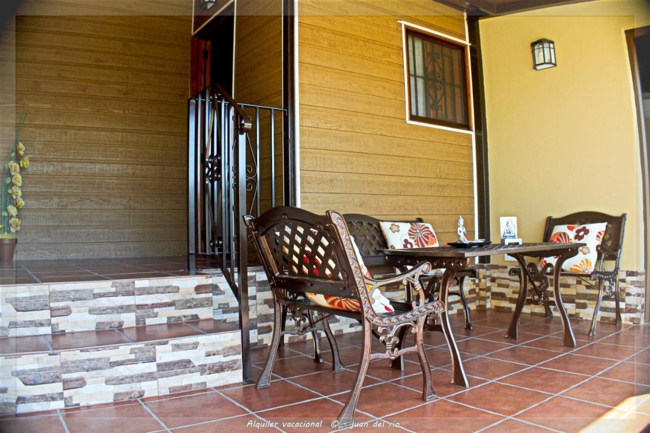Bungalow Curro Pareja 97 Conil De La Frontera Exterior foto